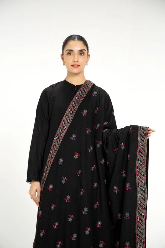 EMBROIDERED KARANDI LAWN SHAWL