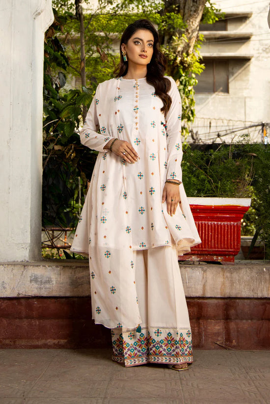 EMBROIDERED LAWN 3 PCS (UNSTITCHED)