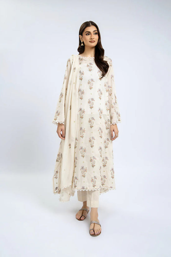 EMBROIDERED LAWN 3 PCS (UNSTITCHED)